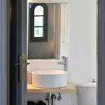 Santa Flora 3 Bedroom House A Parikiaas Edge بيت للعطل