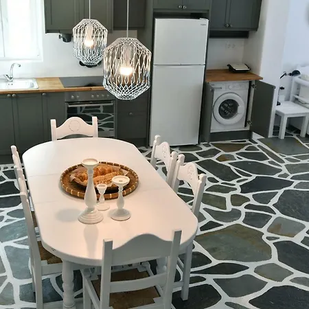 Santa Flora 3 Bedroom House A Parikiaas Edge Ferienhaus Páros